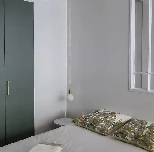 Daire Au 53, Sous Le Chartil *