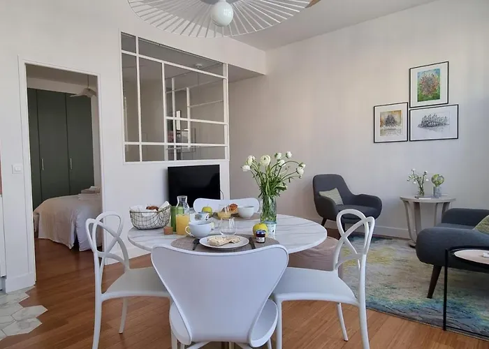 Daire Au 53, Sous Le Chartil Reims